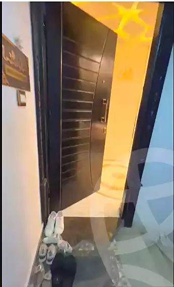 https://aqarmap.com.eg/en/listing/7116689-for-sale-alexandria-al-agamy-el-hanouvel-el-kholafaa-el-rashdeen-st