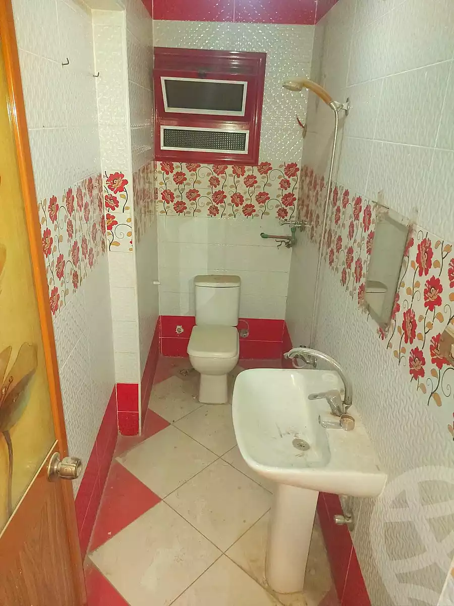 https://aqarmap.com.eg/ar/listing/7116733-for-sale-cairo-helwan-helwan-el-sharkeya-el-maraghi-st