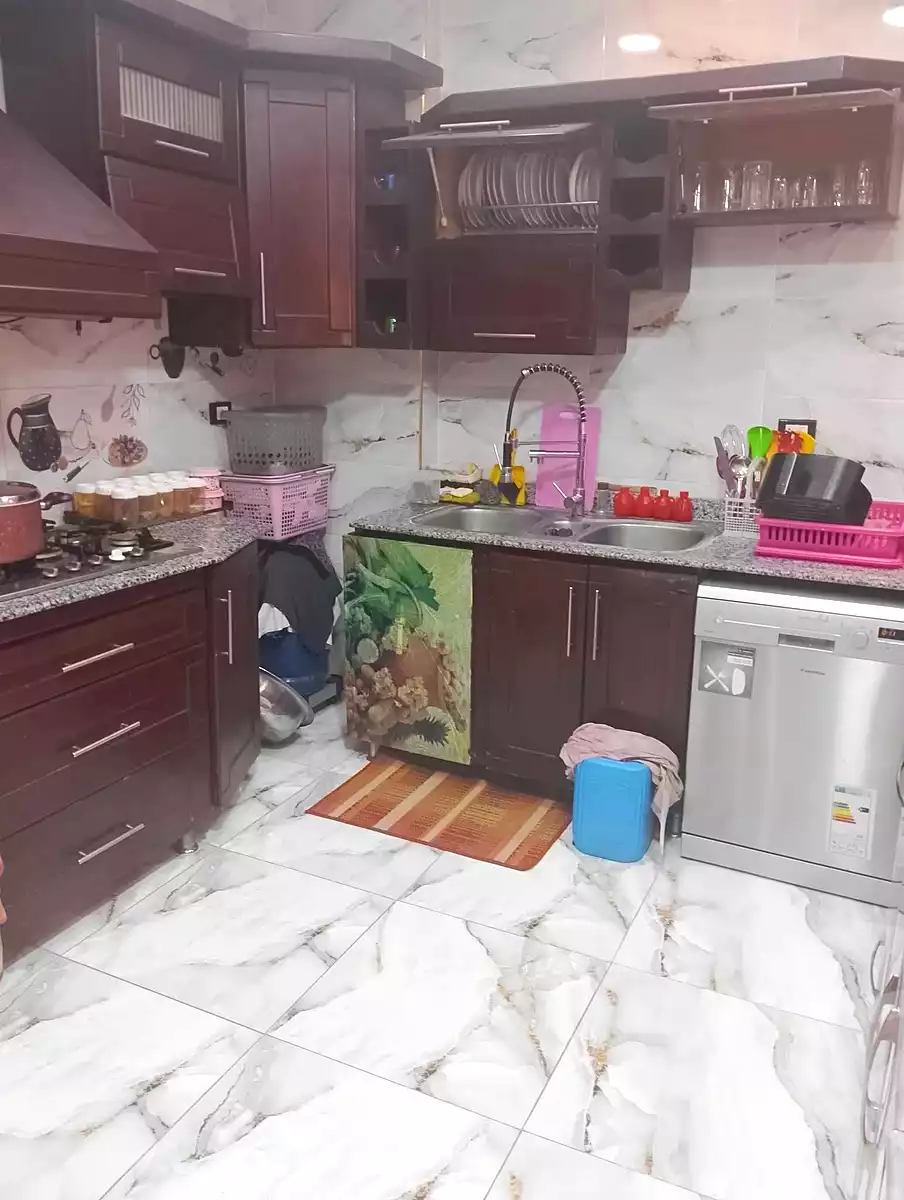 https://aqarmap.com.eg/ar/listing/7117024-for-sale-cairo-helwan-hadayek-helwan-nile-corniche-st