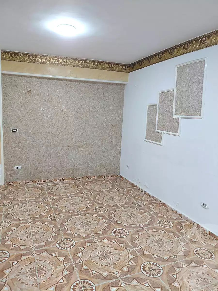 https://aqarmap.com.eg/ar/listing/7117277-for-sale-alexandria-el-asafra-shr-45