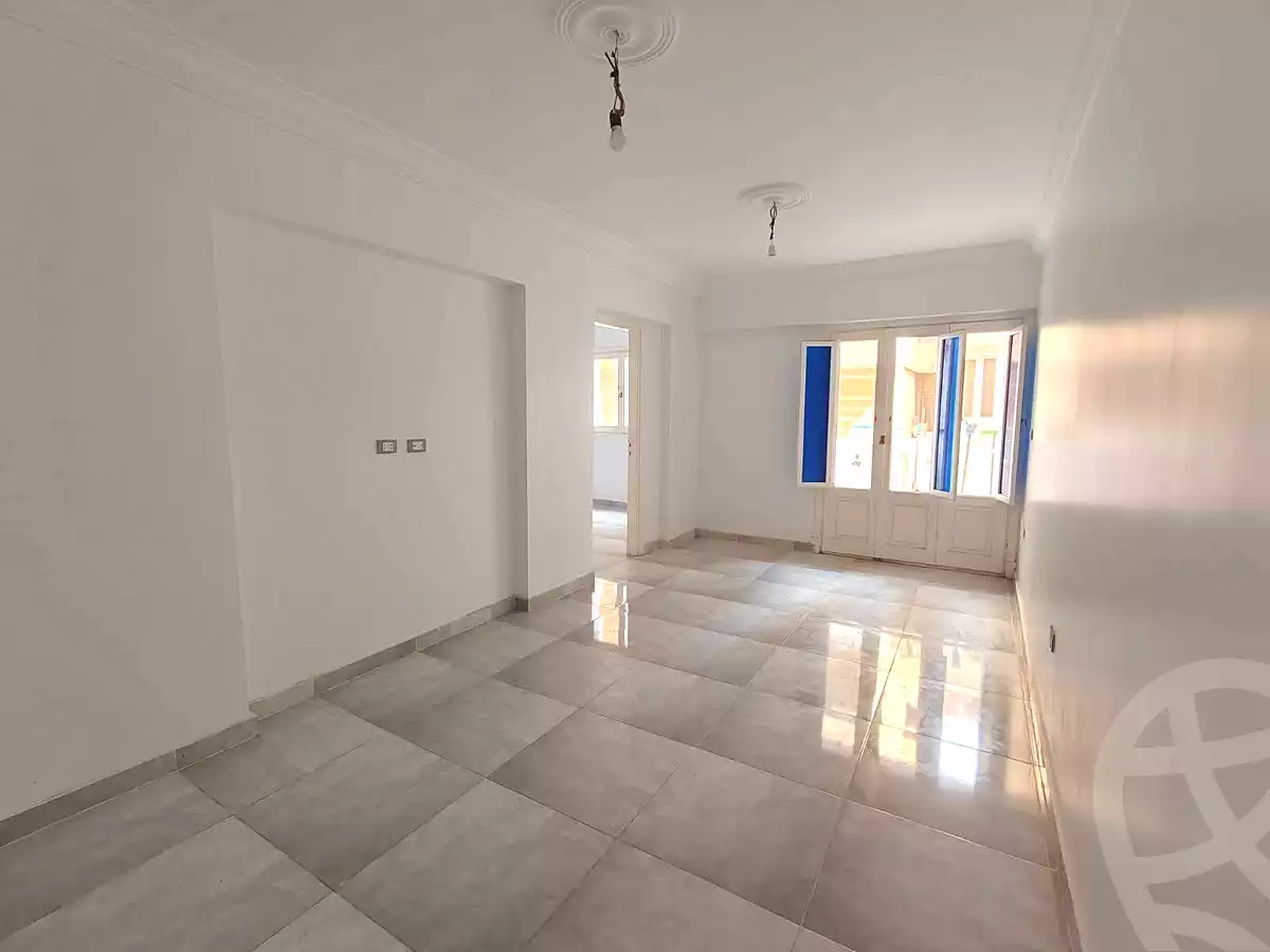https://aqarmap.com.eg/en/listing/7117276-for-sale-alexandria-al-agamy-el-hanouvel-al-haded-we-al-soulb-st