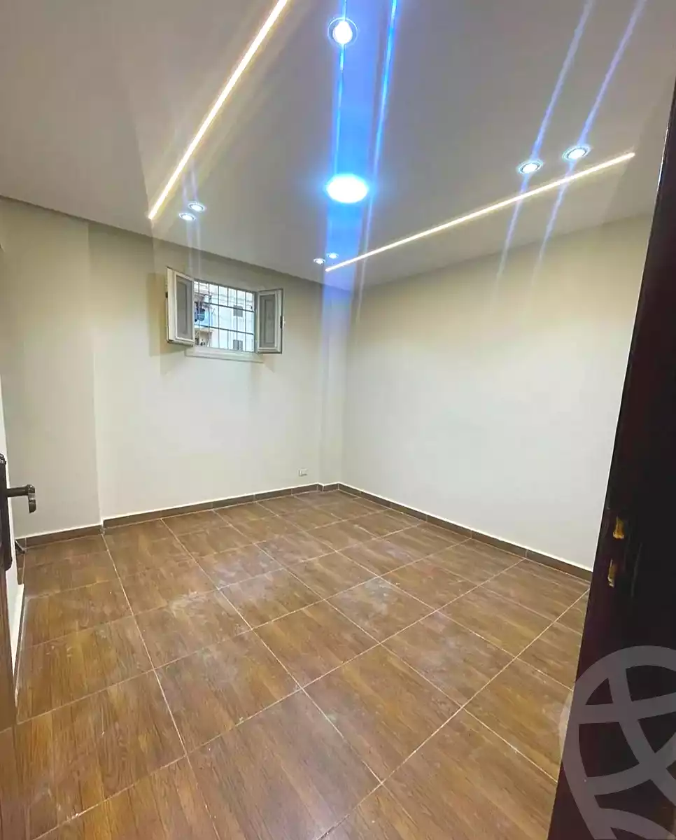 https://aqarmap.com.eg/en/listing/7117355-for-sale-alexandria-miami-el-sebaey-st