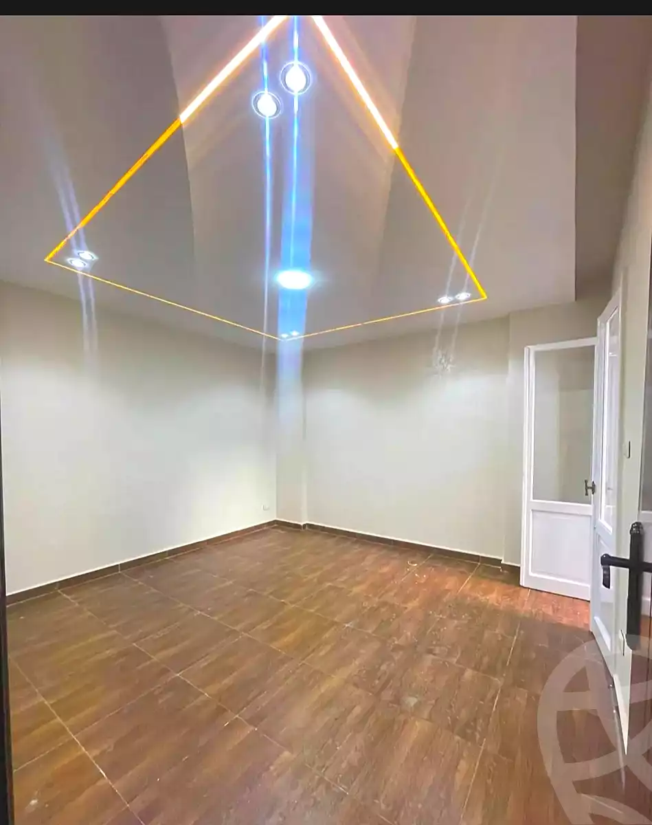 https://aqarmap.com.eg/en/listing/7117355-for-sale-alexandria-miami-el-sebaey-st