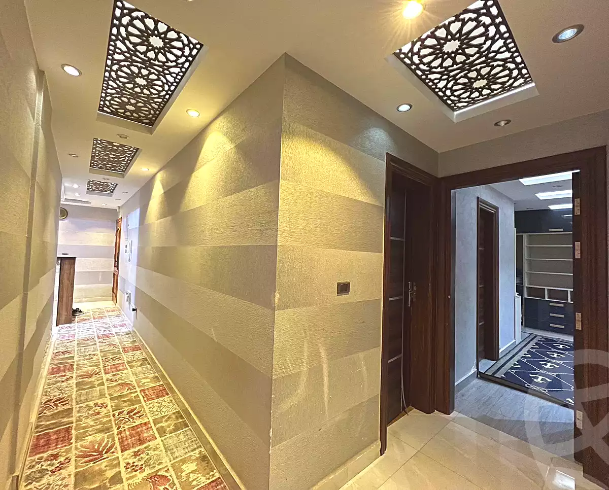 https://aqarmap.com.eg/en/listing/7117568-for-rent-cairo-new-cairo-compounds-the-square