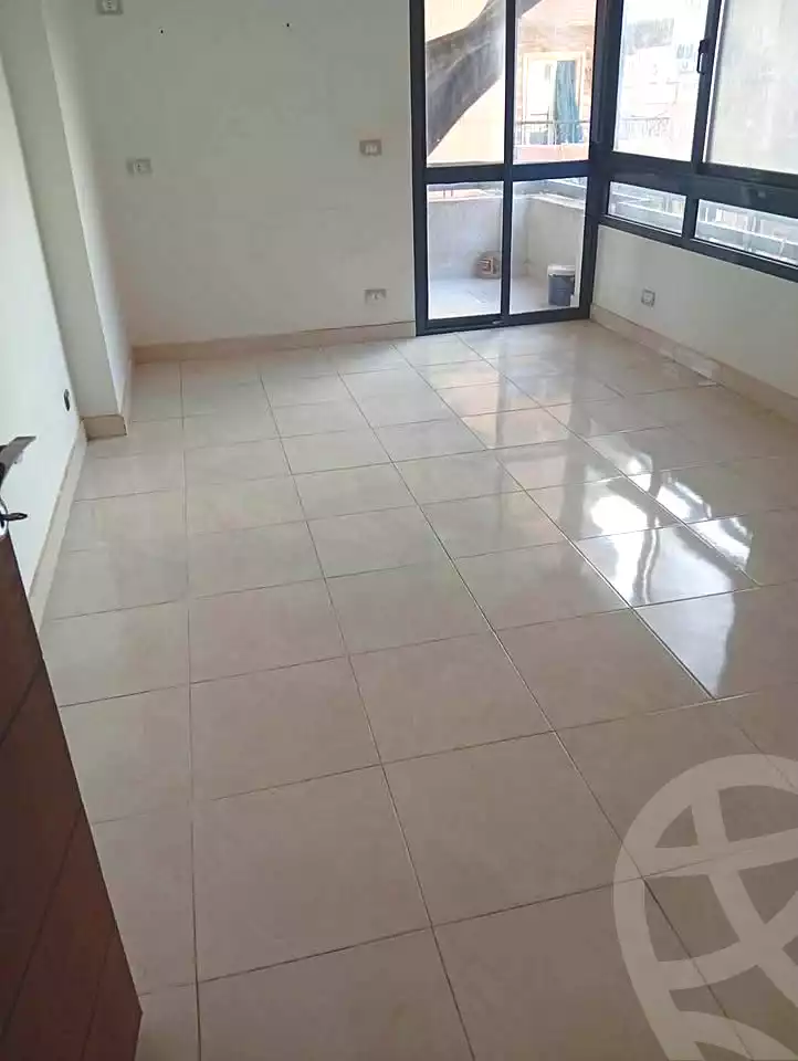 https://aqarmap.com.eg/ar/listing/7117804-for-sale-cairo-el-haram-shareaa-khatem-el-morsalen