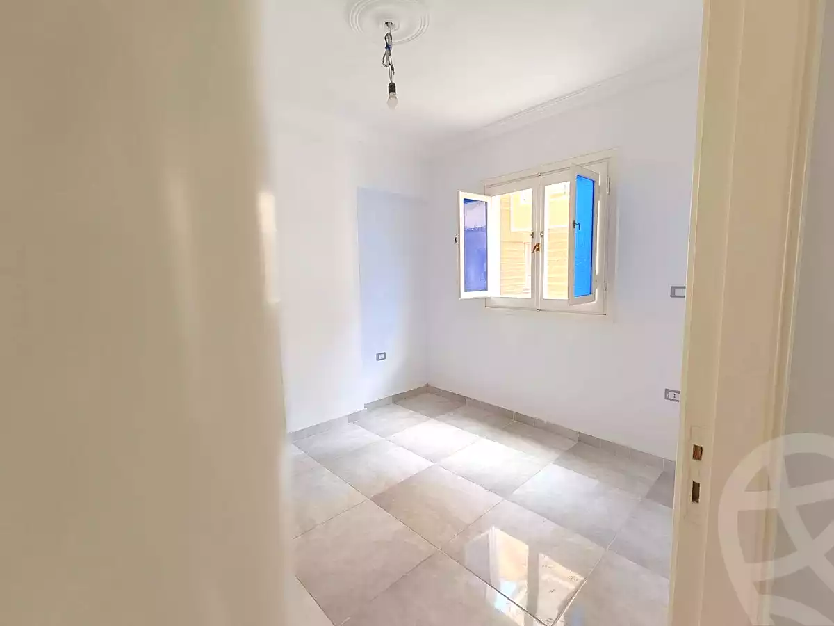 https://aqarmap.com.eg/en/listing/7118214-for-sale-alexandria-al-agamy