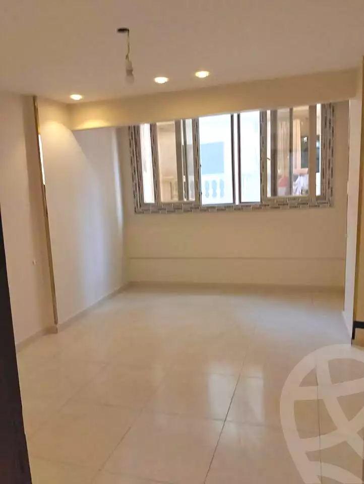 https://aqarmap.com.eg/en/listing/7118255-for-sale-alexandria-el-asafra-l-sfr-bhry
