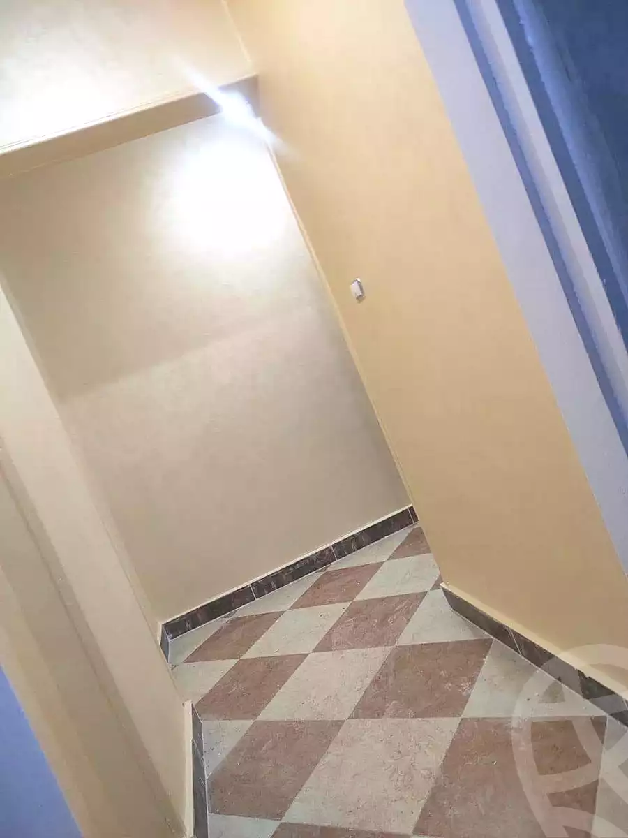 https://aqarmap.com.eg/en/listing/7118540-for-sale-cairo-helwan-helwan-el-sharkeya-latif-basha-st