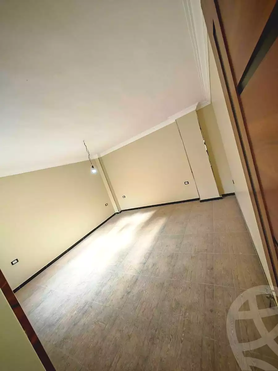 https://aqarmap.com.eg/ar/listing/7118582-for-sale-cairo-helwan-mnshy-yn-hlwn-rael-st