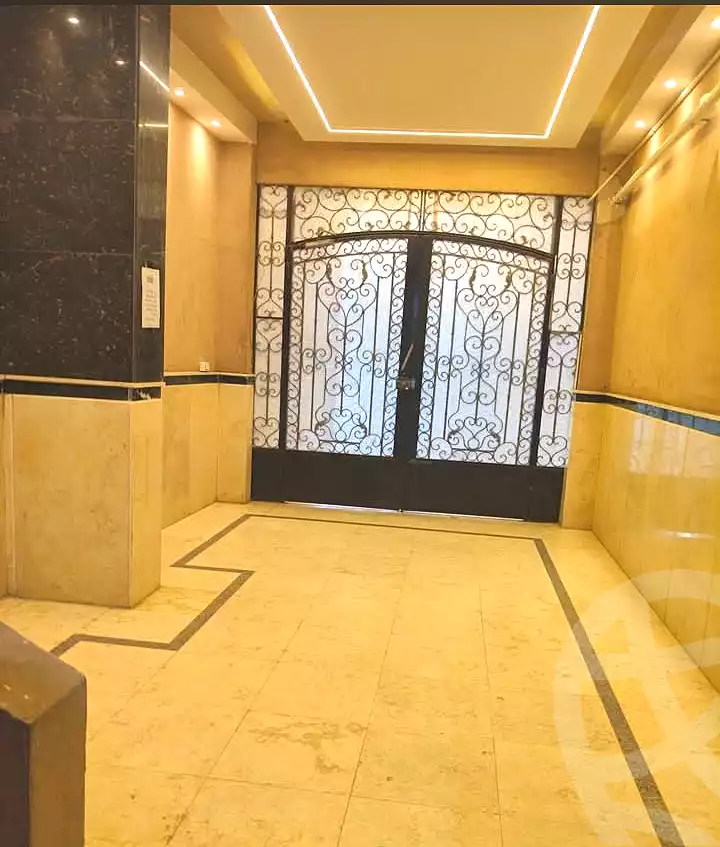 https://aqarmap.com.eg/ar/listing/7118668-for-sale-cairo-ain-shams-ain-shams-el-sharkia-el-eshrein-stt