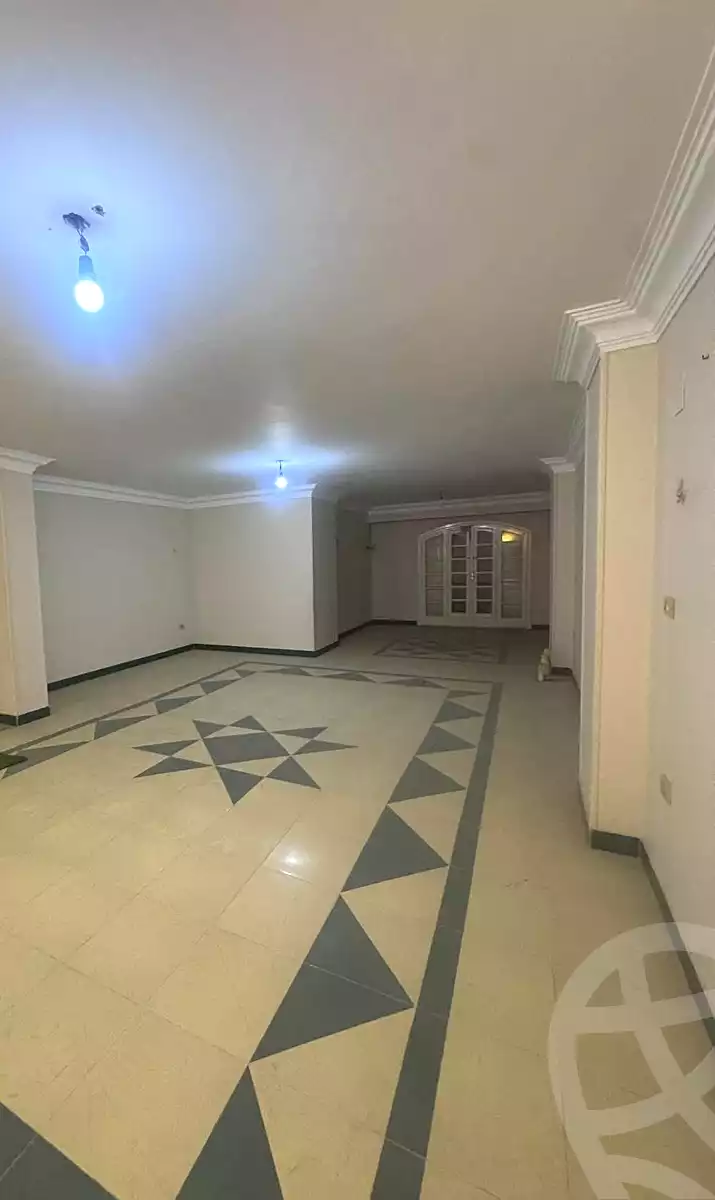 https://aqarmap.com.eg/ar/listing/7118683-for-sale-cairo-helwan-mahmoud-khater-st