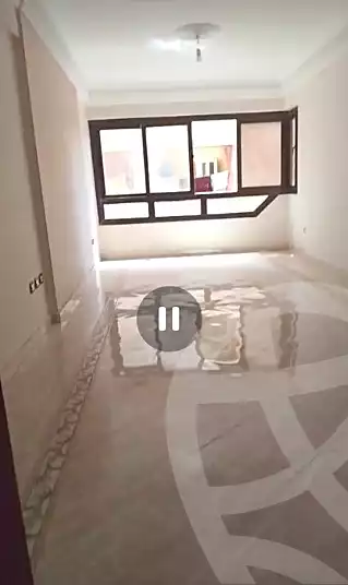 https://aqarmap.com.eg/ar/listing/7118840-for-rent-alexandria-zezenia-ibrahim-el-attar-st