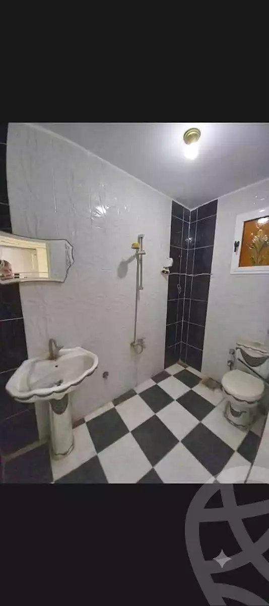 https://aqarmap.com.eg/en/listing/7118894-for-sale-alexandria-al-agamy-lbytsh-el-hanafeya-st