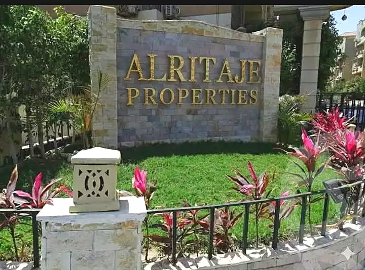 https://aqarmap.com.eg/ar/listing/7118906-for-rent-cairo-new-cairo-compounds-ritaj