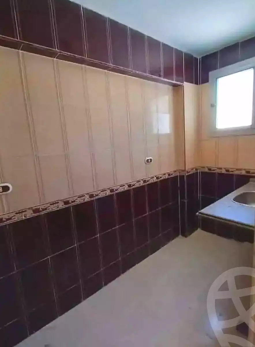 https://aqarmap.com.eg/ar/listing/7119343-for-sale-alexandria-al-agamy-lbytsh-el-hanafeya-st