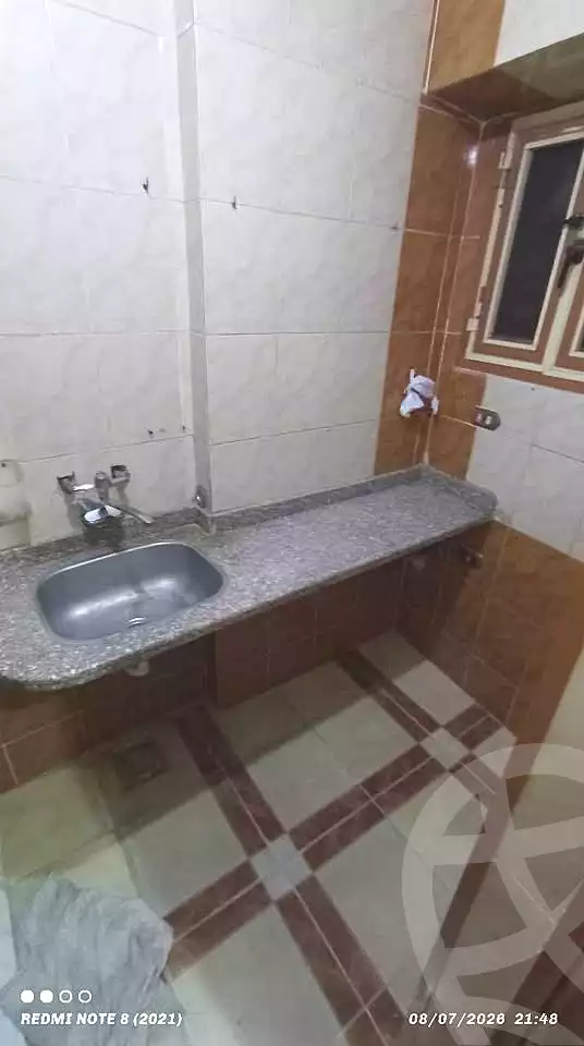 https://aqarmap.com.eg/ar/listing/7119946-for-rent-alexandria-kom-el-dikka