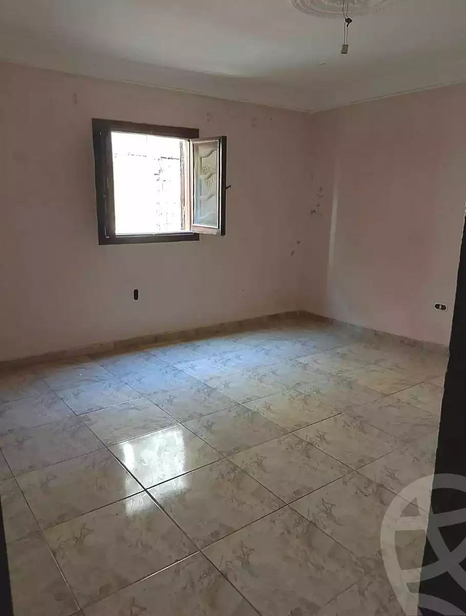 https://aqarmap.com.eg/en/listing/7120290-for-sale-alexandria-al-agamy-el-hanouvel-el-kholafaa-el-rashdeen-st