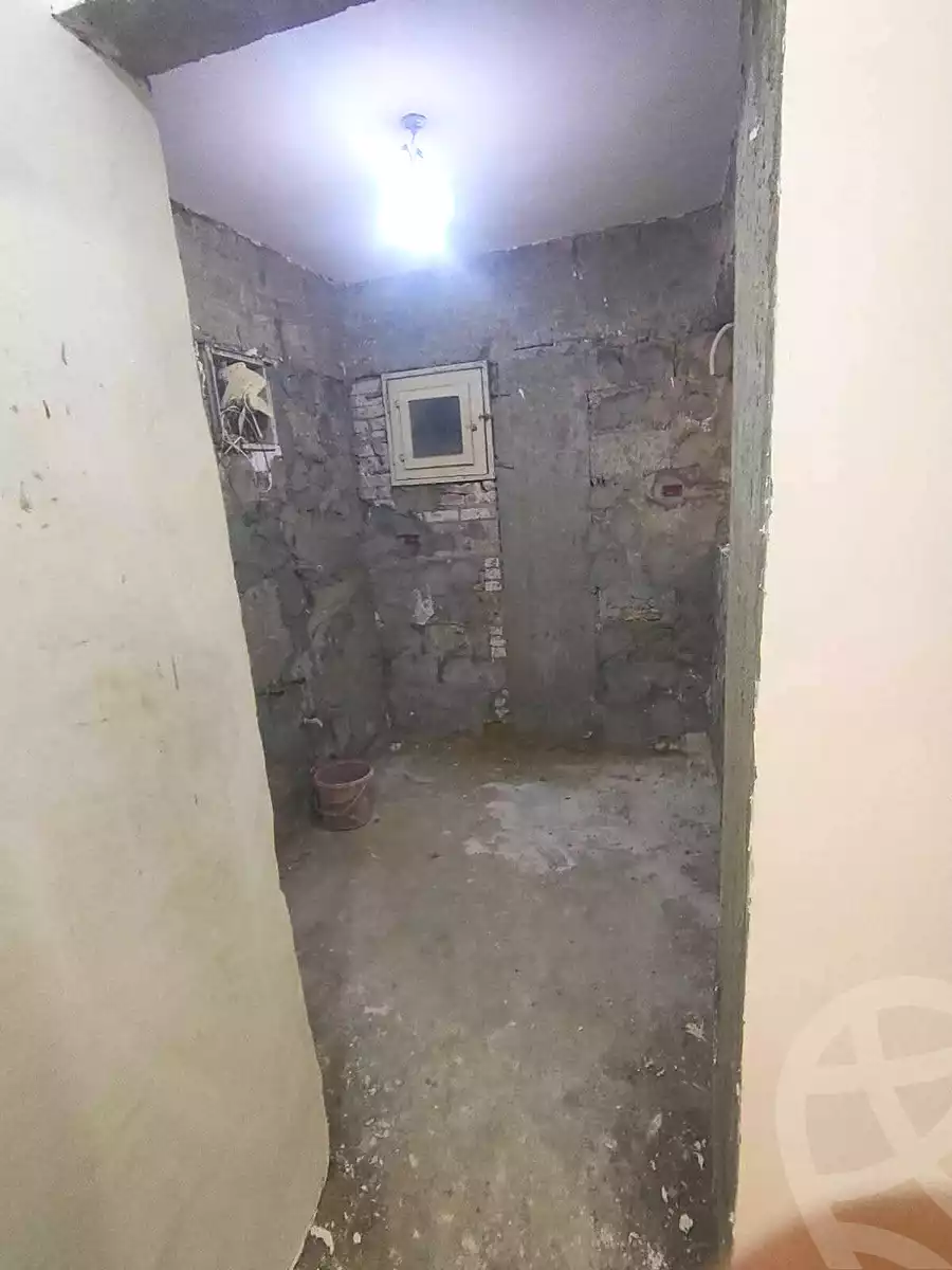 https://aqarmap.com.eg/en/listing/7120281-for-sale-alexandria-al-agamy-el-hanouvel-al-haded-we-al-soulb-st