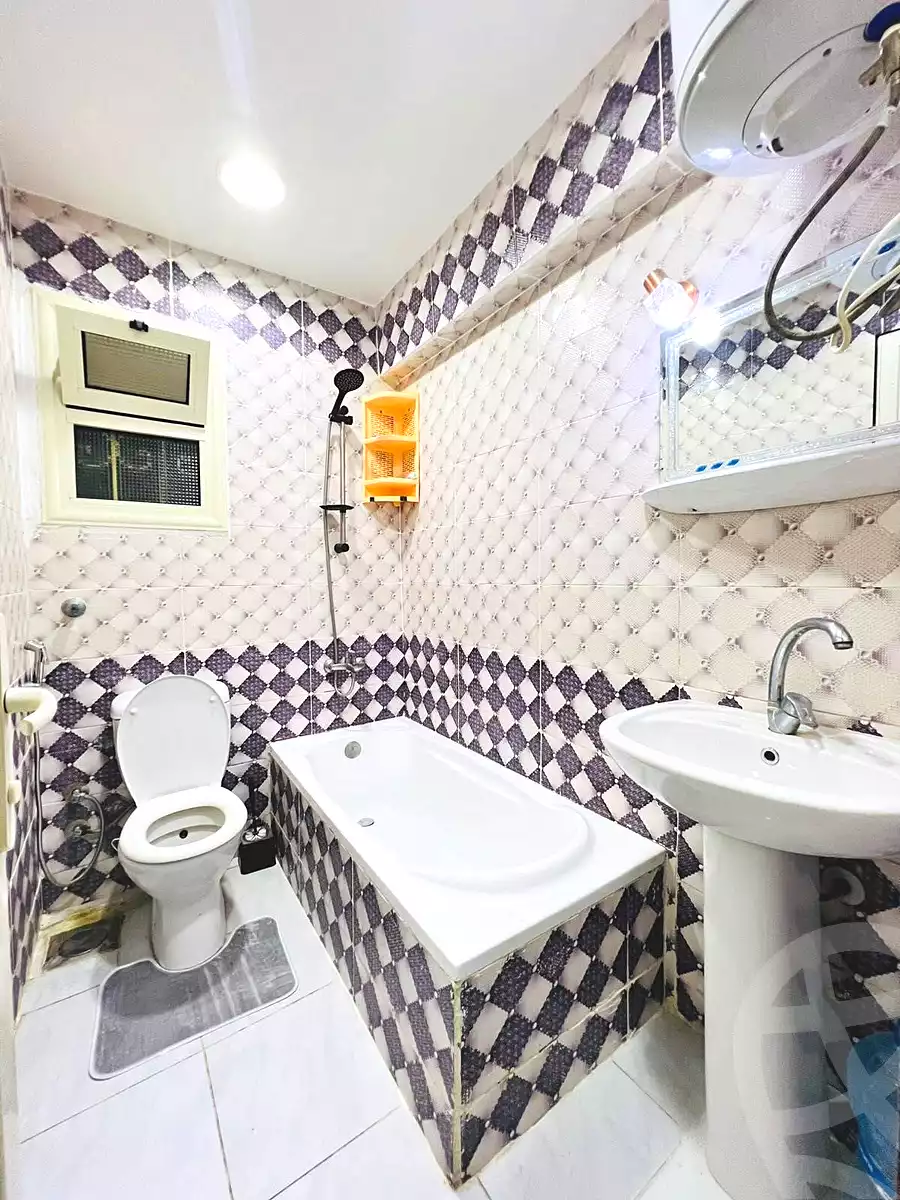 https://aqarmap.com.eg/ar/listing/7120285-for-sale-alexandria-al-agamy-shataa-el-nakheel