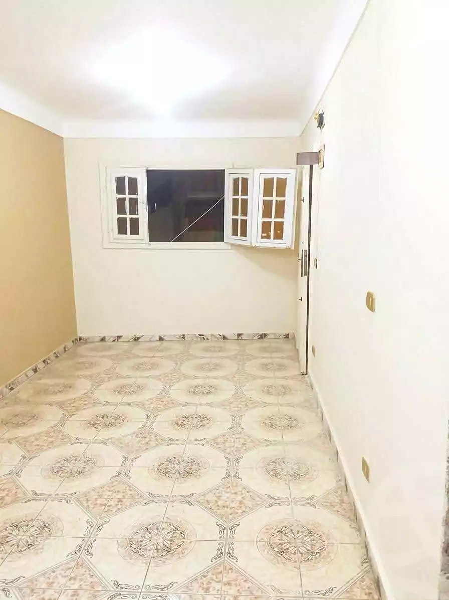 https://aqarmap.com.eg/ar/listing/7120298-for-sale-alexandria-miami-shady-abd-el-salam-st