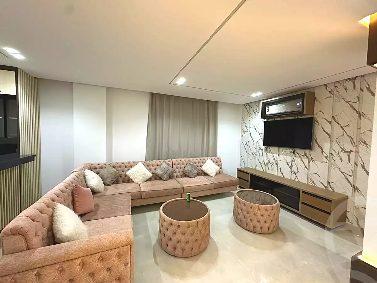 https://aqarmap.com.eg/ar/listing/7120473-for-sale-red-sea-mntq-lntr