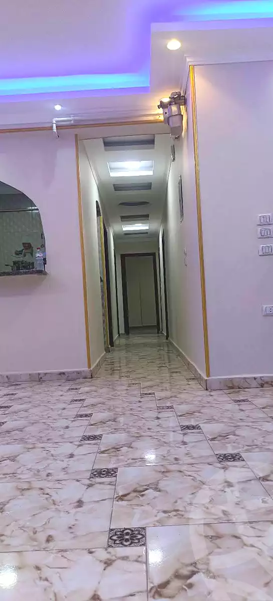 https://aqarmap.com.eg/ar/listing/7120518-for-sale-cairo-helwan-hadayek-helwan-nile-corniche-st