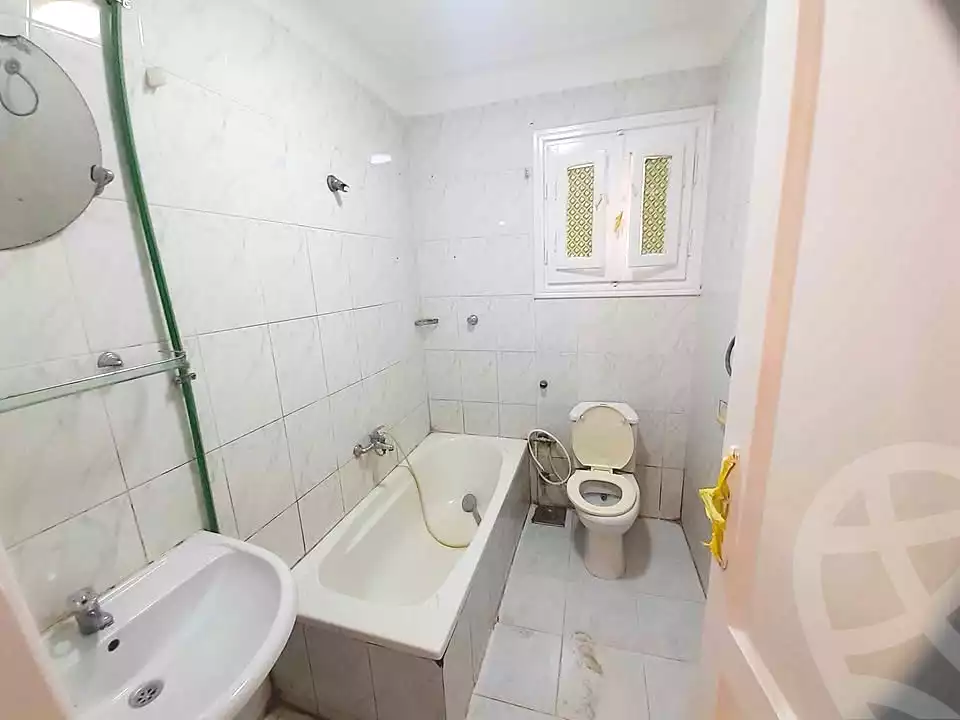 https://aqarmap.com.eg/en/listing/7120610-for-sale-alexandria-al-agamy-shataa-el-nakheel