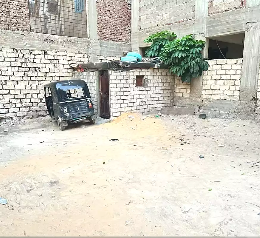 https://aqarmap.com.eg/ar/listing/7120898-for-sale-alexandria-al-agamy-lbytsh-el-hay-st