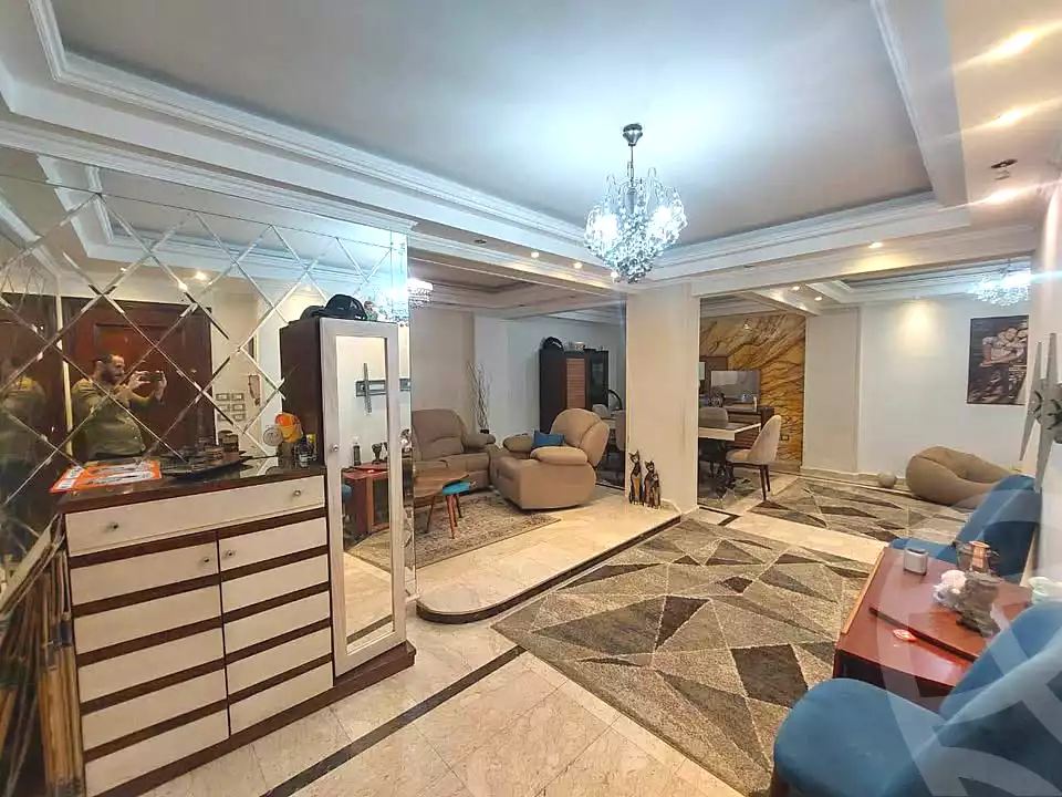 https://aqarmap.com.eg/en/listing/7120935-for-sale-alexandria-lauran-shr-bw-qyr-tryq-lhry
