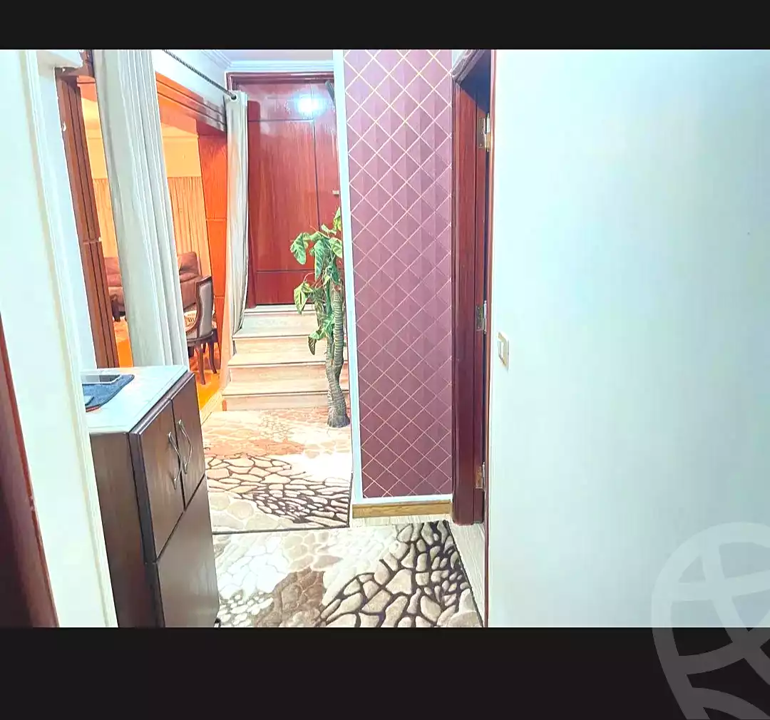 https://aqarmap.com.eg/ar/listing/7121028-for-sale-alexandria-sydy-bshr-sydy-bshr-bhry