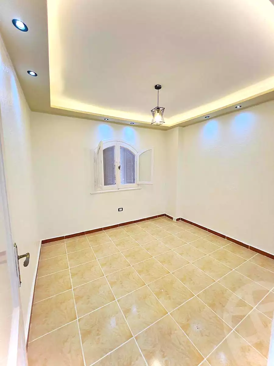 https://aqarmap.com.eg/ar/listing/7121211-for-sale-alexandria-al-agamy-shataa-el-nakheel-street-4