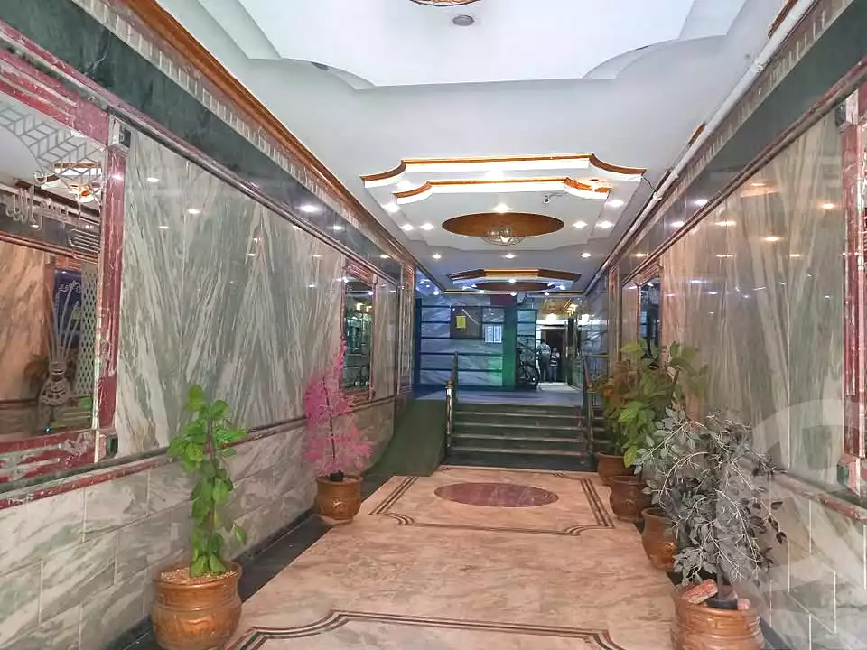 https://aqarmap.com.eg/ar/listing/7121625-for-sale-cairo-el-sayyeda-zeinab-port-said-st