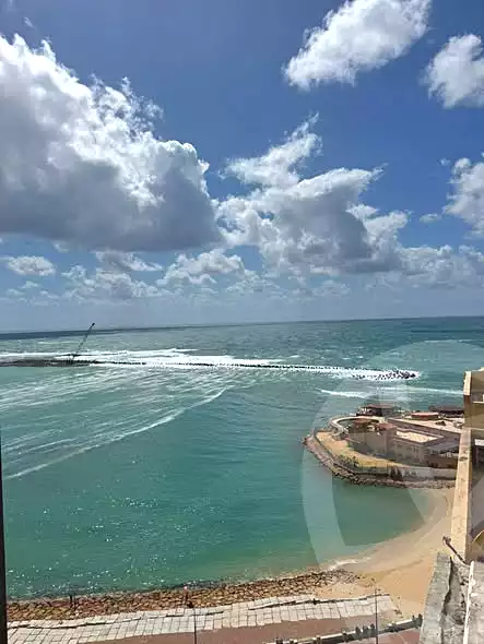 https://aqarmap.com.eg/ar/listing/7121820-for-sale-alexandria-miami-el-gaish-rd-st