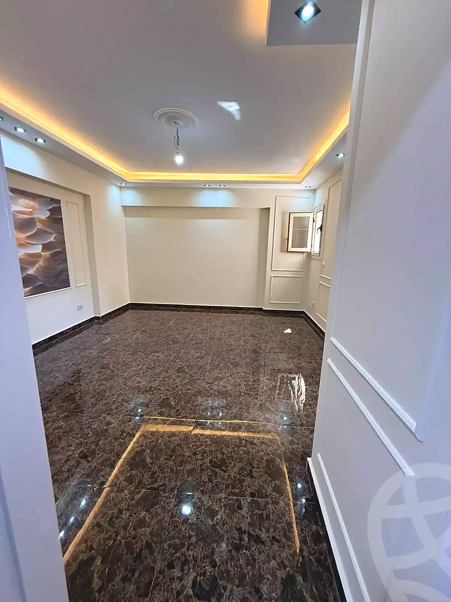 https://aqarmap.com.eg/en/listing/7121825-for-sale-alexandria-miami-khld-bn-lwlyd