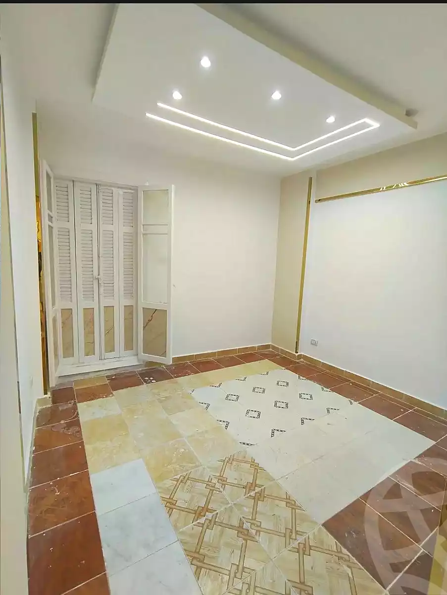 https://aqarmap.com.eg/ar/listing/7121826-for-sale-alexandria-lsywf-el-falki