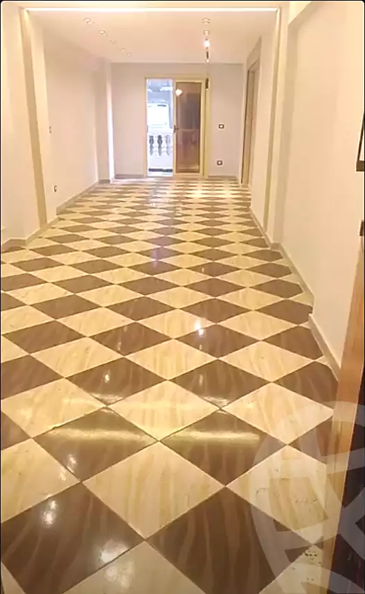 https://aqarmap.com.eg/ar/listing/7121836-for-sale-alexandria-miami-khld-bn-lwlyd