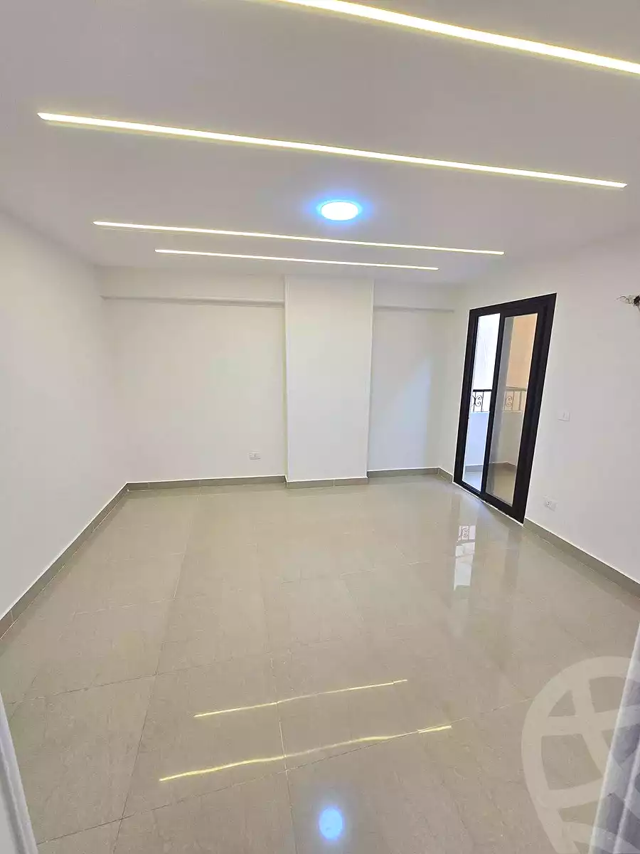https://aqarmap.com.eg/ar/listing/7121845-for-sale-alexandria-miami-mahmoud-el-isawy-st