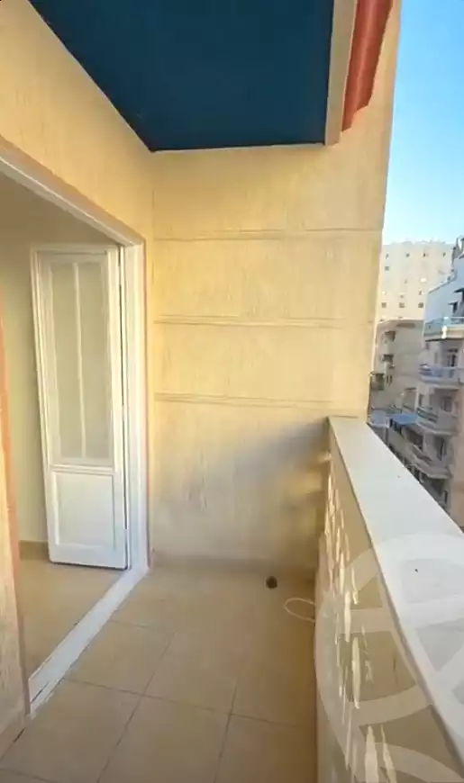 https://aqarmap.com.eg/ar/listing/7121868-for-sale-alexandria-sydy-bshr-sydy-bshr-bhry-khalil-hamada-st