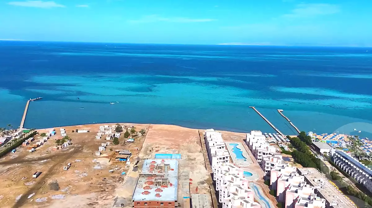 https://aqarmap.com.eg/en/listing/7122053-for-sale-red-sea-hurghada-resorts-lavanda-beach-resort-alarabia
