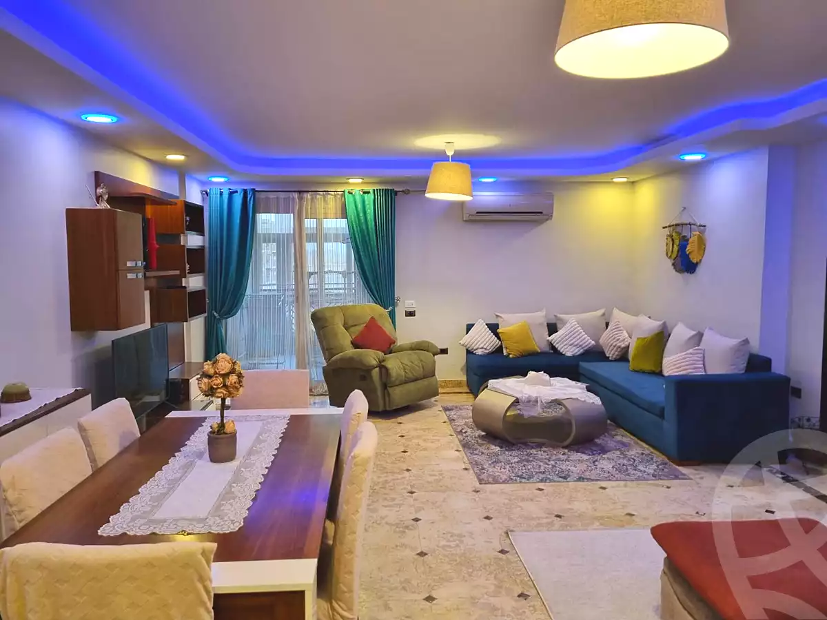 https://aqarmap.com.eg/ar/listing/7122157-for-sale-cairo-new-cairo-compounds-high-land-park