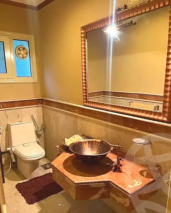 https://aqarmap.com.eg/ar/listing/7122344-for-sale-cairo-new-cairo-lrhb-city-phase-1-ahmed-rami-st