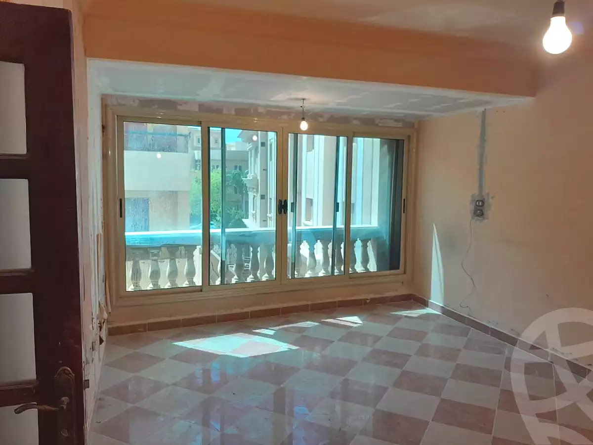 https://aqarmap.com.eg/ar/listing/7122359-for-sale-cairo-new-cairo-el-ahyaa-first-neighborhood-street-1