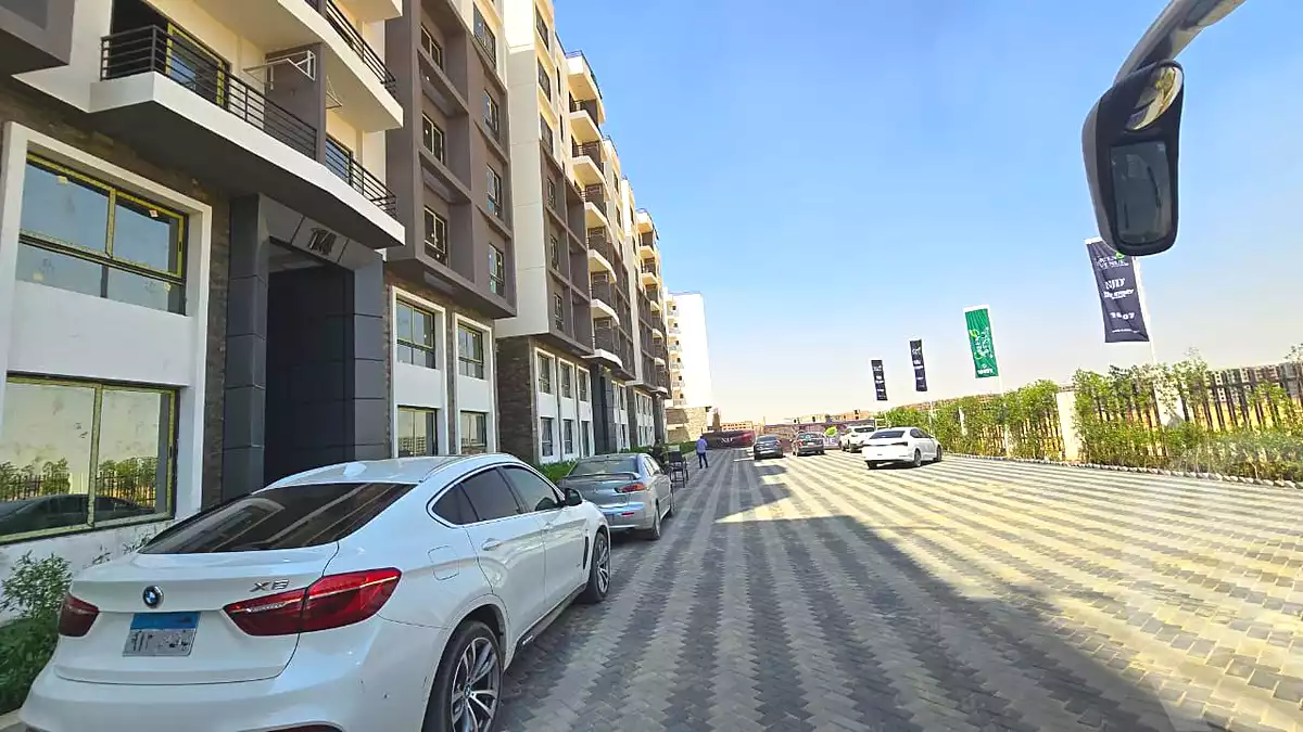 https://aqarmap.com.eg/ar/listing/7122436-for-sale-cairo-new-administrative-capital-r7-green-avenue