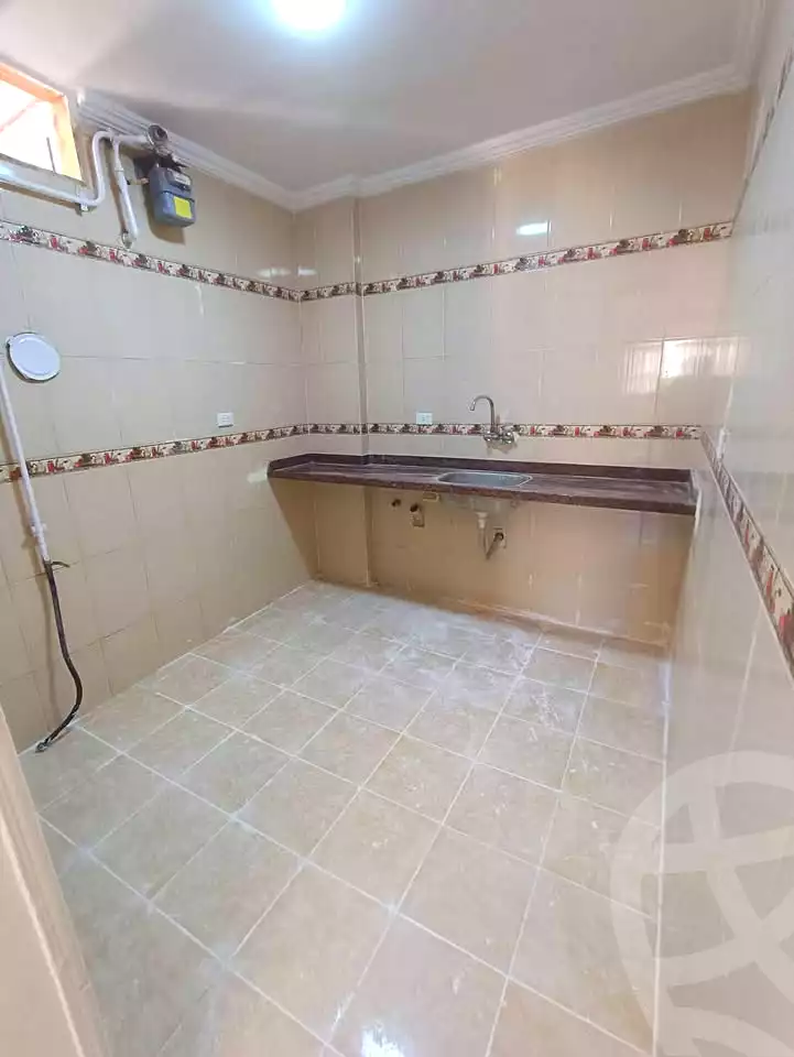 https://aqarmap.com.eg/en/listing/7122474-for-sale-alexandria-fyktwry-al-sayouf-st