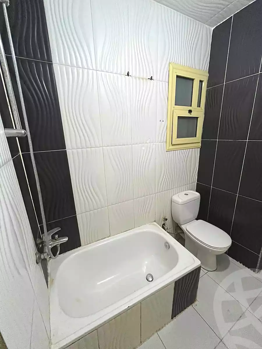 https://aqarmap.com.eg/en/listing/7122471-for-sale-cairo-ain-shams-mnshy-lthryr