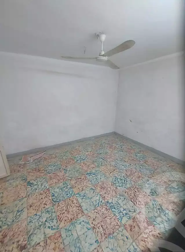 https://aqarmap.com.eg/en/listing/7122479-for-sale-cairo-helwan-sherif-st