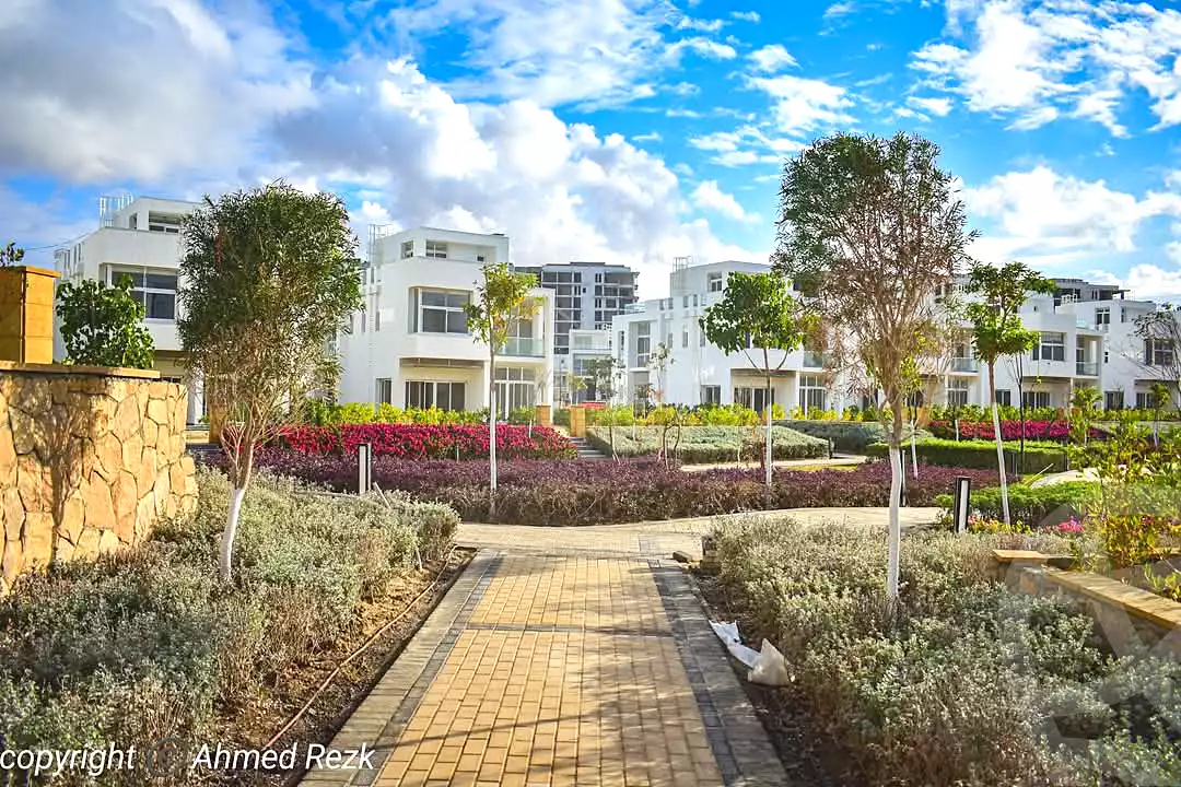 https://aqarmap.com.eg/ar/listing/6820975-for-sale-north-coast-new-alamein-mntj-t-l-lmyn-ljdyd-kmbwnd-mzryn