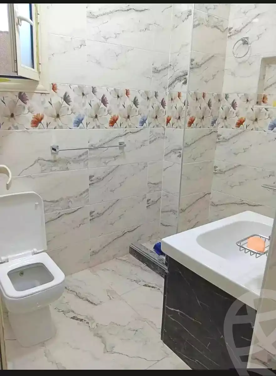 https://aqarmap.com.eg/en/listing/7122632-for-sale-alexandria-lsywf-shamaa