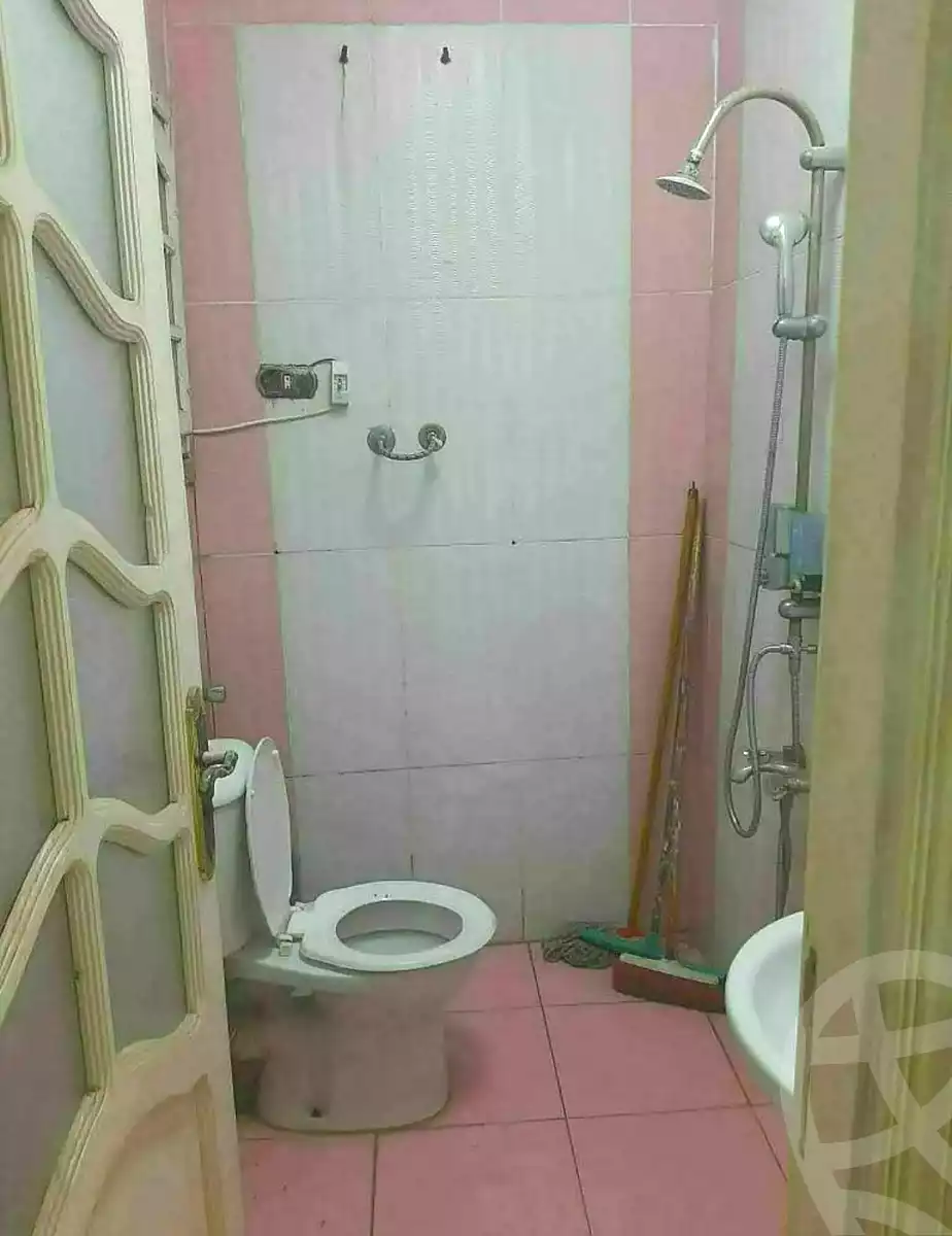 https://aqarmap.com.eg/en/listing/7122930-for-sale-alexandria-al-agamy-el-hanouvel-el-warsha-st