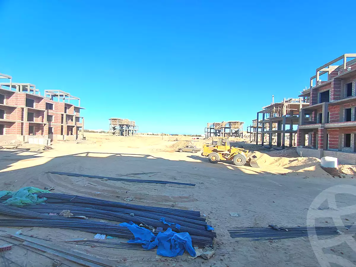 https://aqarmap.com.eg/ar/listing/7122796-for-sale-red-sea-hurghada-resorts-one-7-resort-ronberg